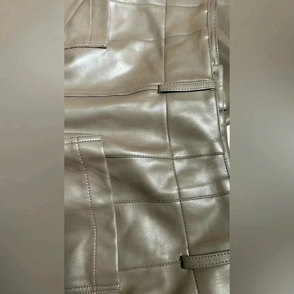 Anthropologie The Colette Cropped Wide-Leg Faux Leather Pants by Maeve - Picture 4 of 14